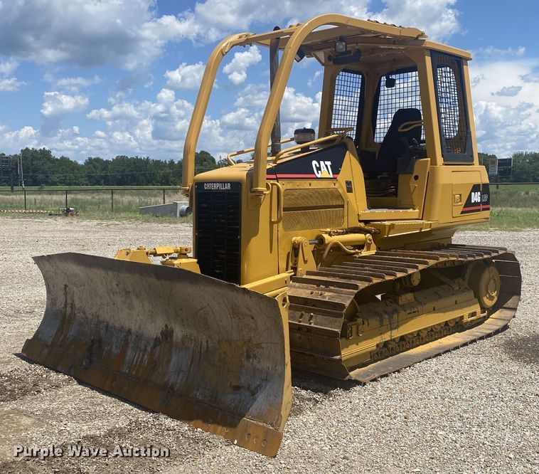 image for item DK6372 2003 Caterpillar D4G LGP  dozer