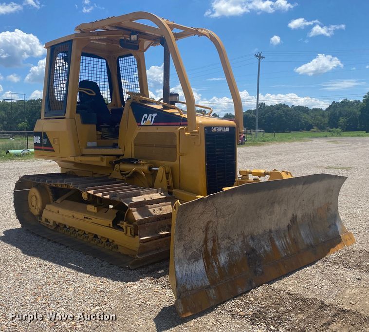 image for item DK6372 2003 Caterpillar D4G LGP  dozer