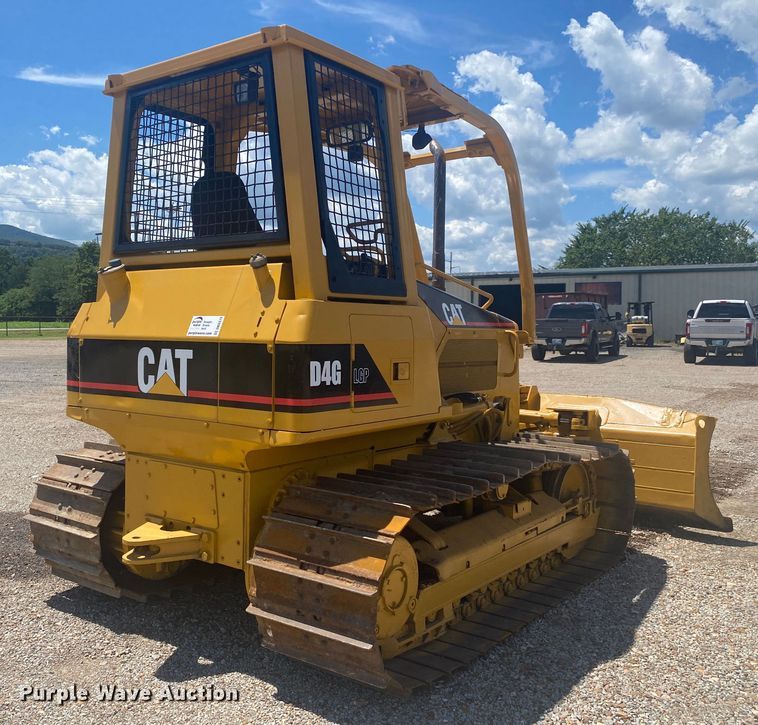 image for item DK6372 2003 Caterpillar D4G LGP  dozer