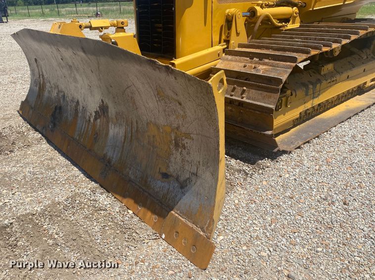 image for item DK6372 2003 Caterpillar D4G LGP  dozer