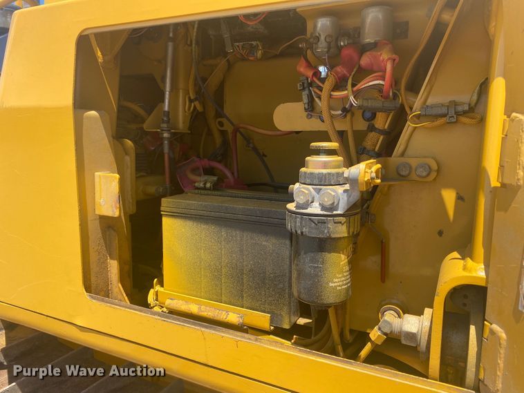 image for item DK6372 2003 Caterpillar D4G LGP  dozer