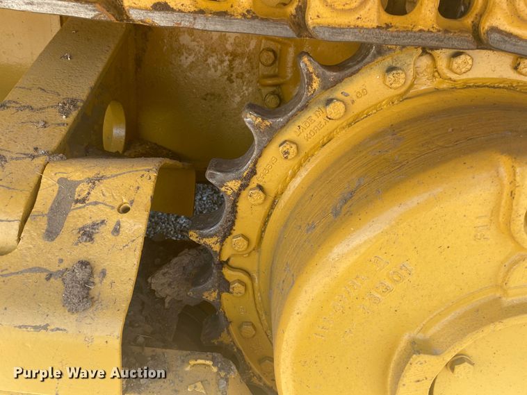 image for item DK6372 2003 Caterpillar D4G LGP  dozer
