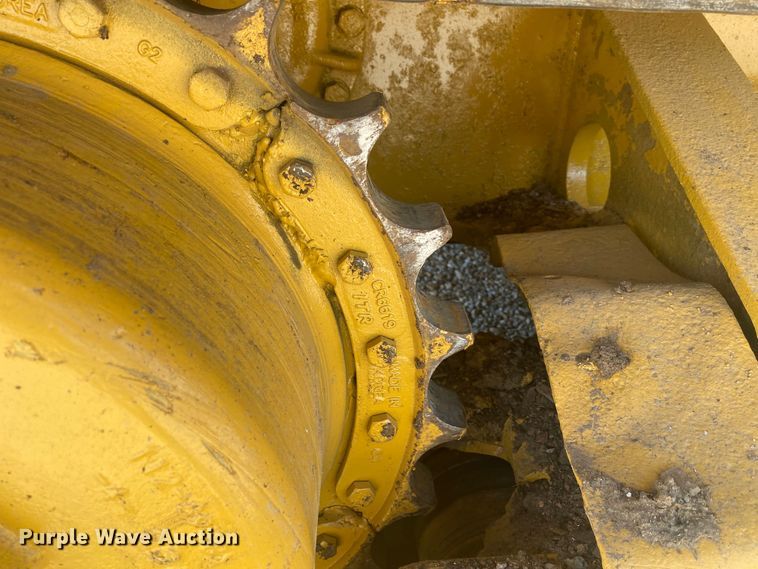 image for item DK6372 2003 Caterpillar D4G LGP  dozer