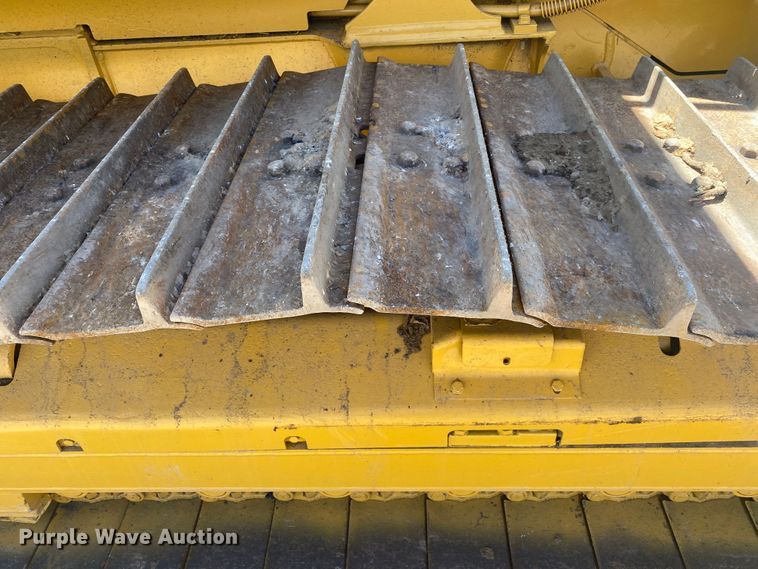image for item DK6372 2003 Caterpillar D4G LGP  dozer