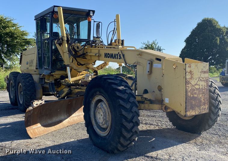 image for item DK6373 1998 Komatsu GD650AW-2CY  motor grader