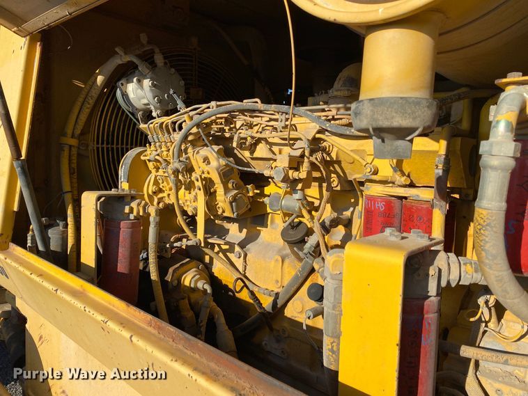 image for item DK6373 1998 Komatsu GD650AW-2CY  motor grader