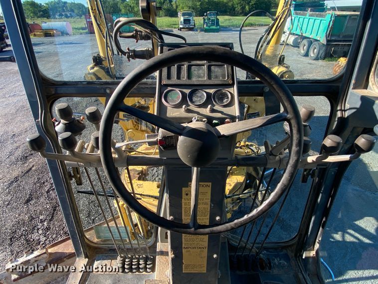 image for item DK6373 1998 Komatsu GD650AW-2CY  motor grader