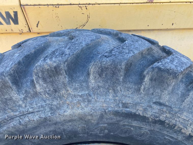 image for item DK6373 1998 Komatsu GD650AW-2CY  motor grader