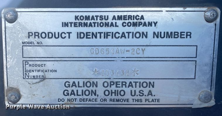 image for item DK6373 1998 Komatsu GD650AW-2CY  motor grader