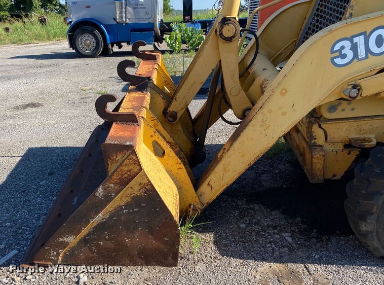 image for item DK6378 2003 John Deere 310G  backhoe