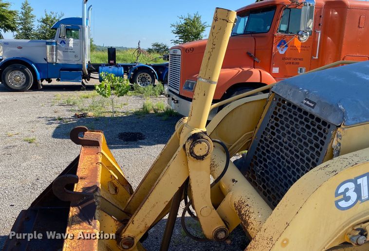 image for item DK6378 2003 John Deere 310G  backhoe