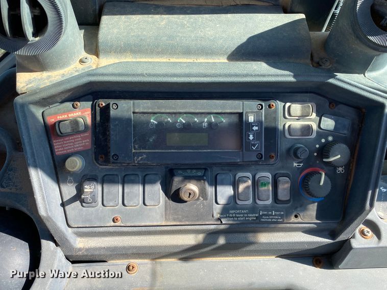 image for item DK6378 2003 John Deere 310G  backhoe