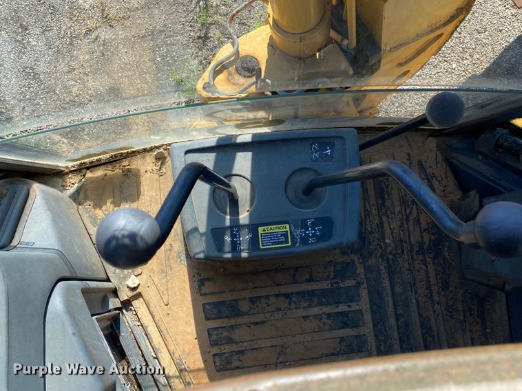 image for item DK6378 2003 John Deere 310G  backhoe