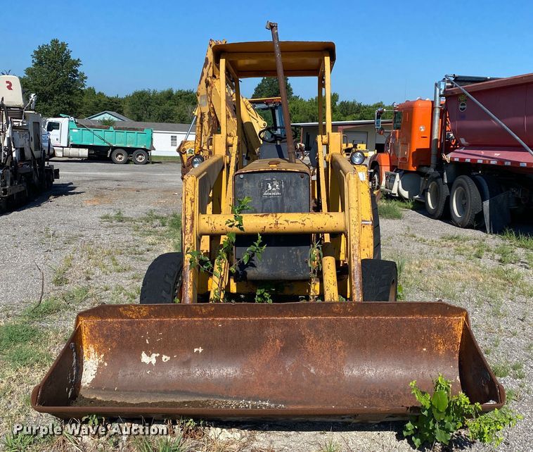 image for item DK6379 1980 John Deere 310A  backhoe