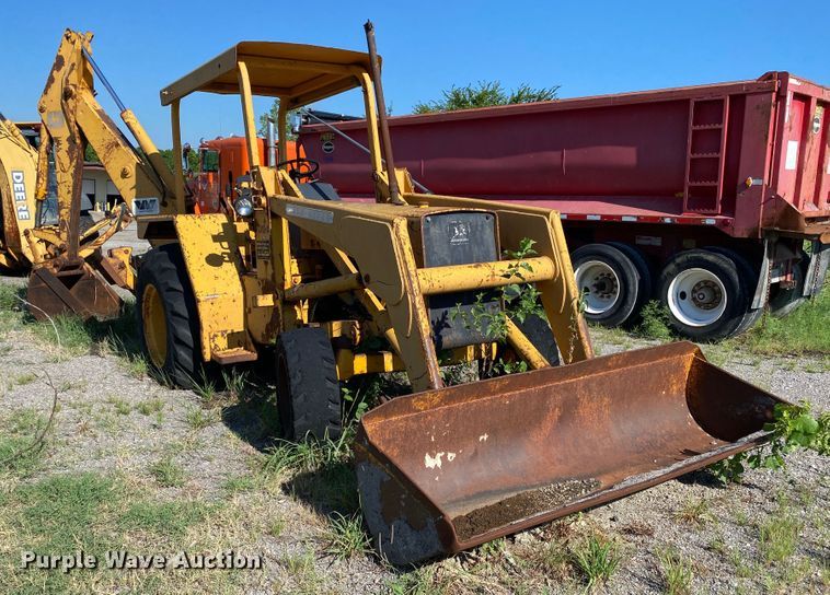 image for item DK6379 1980 John Deere 310A  backhoe