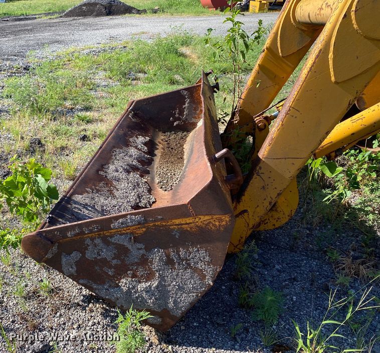 image for item DK6379 1980 John Deere 310A  backhoe