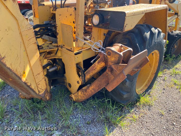 image for item DK6379 1980 John Deere 310A  backhoe