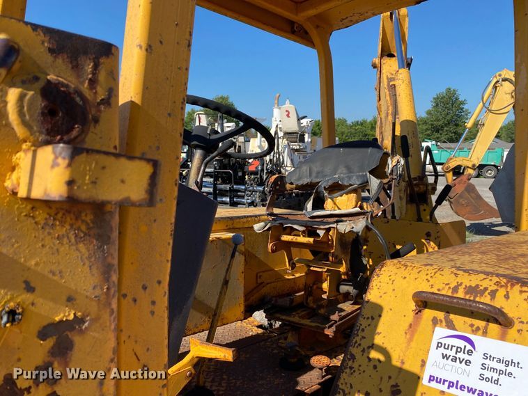 image for item DK6379 1980 John Deere 310A  backhoe