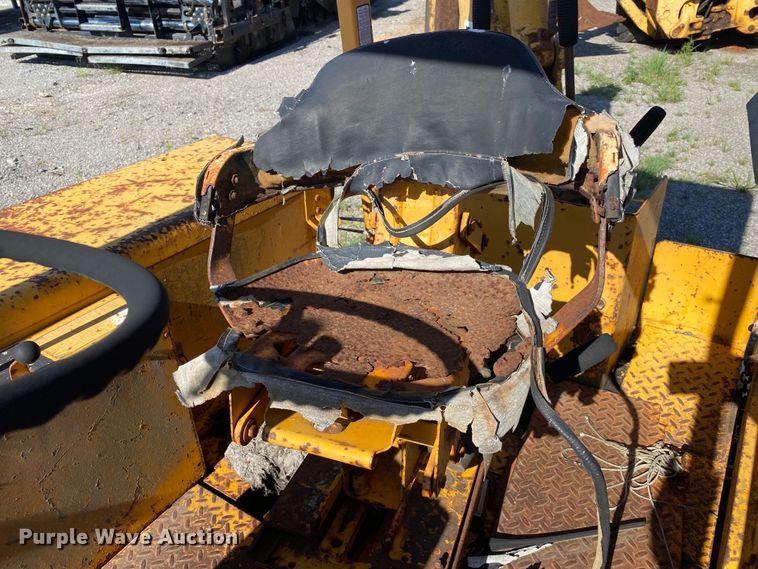 image for item DK6379 1980 John Deere 310A  backhoe