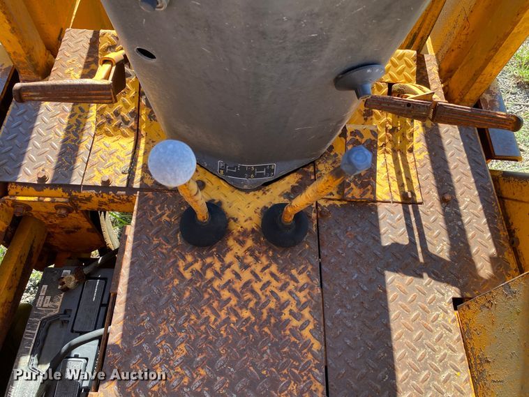 image for item DK6379 1980 John Deere 310A  backhoe