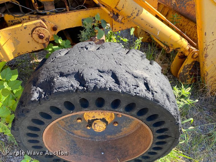 image for item DK6379 1980 John Deere 310A  backhoe