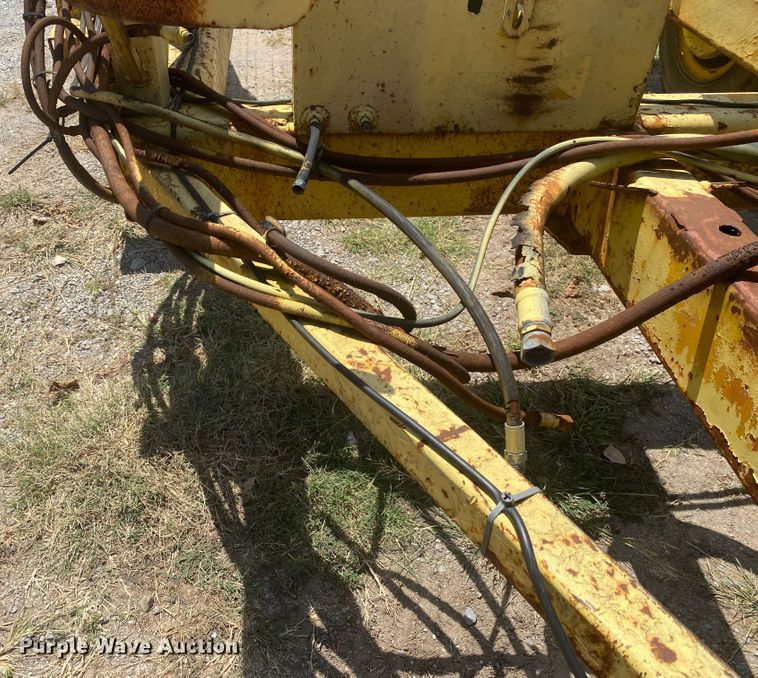 image for item DK6385 1976 Stand  reel trailer