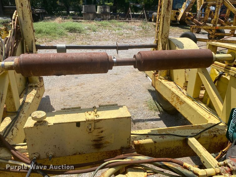 image for item DK6385 1976 Stand  reel trailer