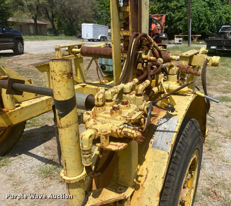 image for item DK6385 1976 Stand  reel trailer