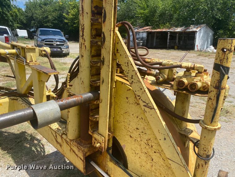 image for item DK6385 1976 Stand  reel trailer