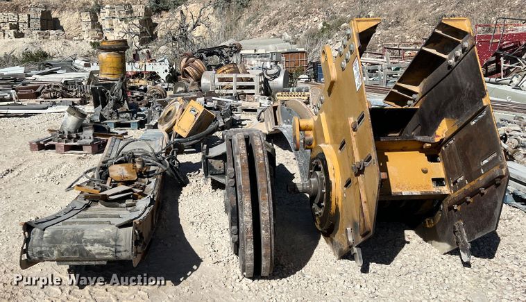 image for item DK7055 Vermeer T655  trencher boom