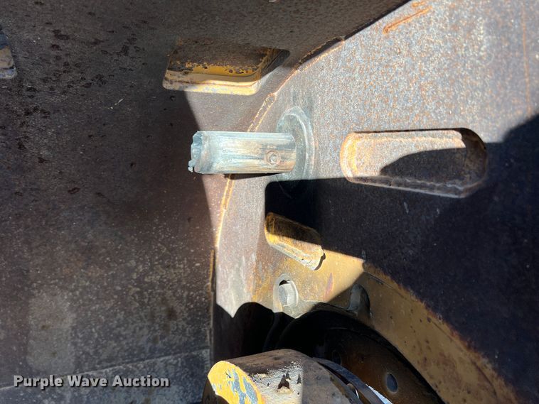 image for item DK7055 Vermeer T655  trencher boom