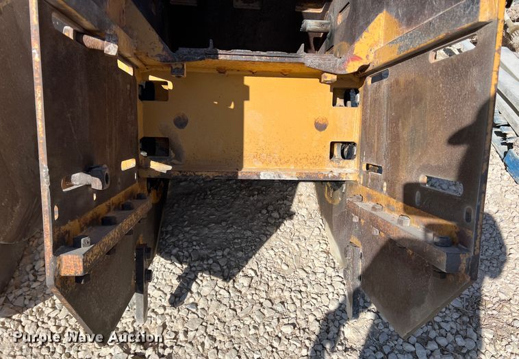 image for item DK7055 Vermeer T655  trencher boom