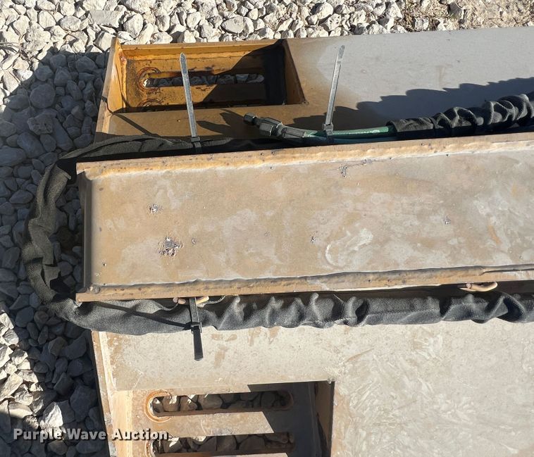 image for item DK7055 Vermeer T655  trencher boom