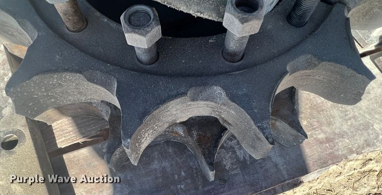 image for item DK7055 Vermeer T655  trencher boom