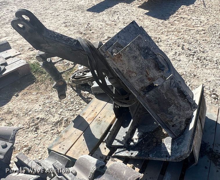 image for item DK7055 Vermeer T655  trencher boom