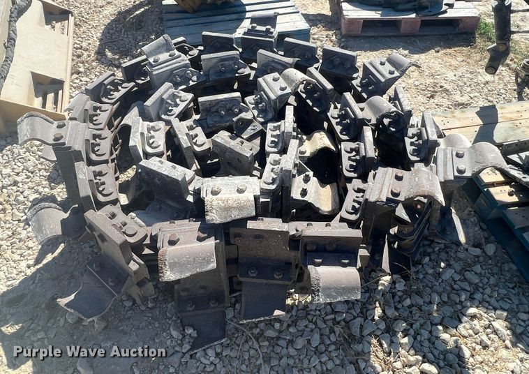 image for item DK7055 Vermeer T655  trencher boom