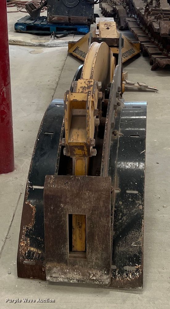 image for item DK7056 Vermeer T755  trencher boom