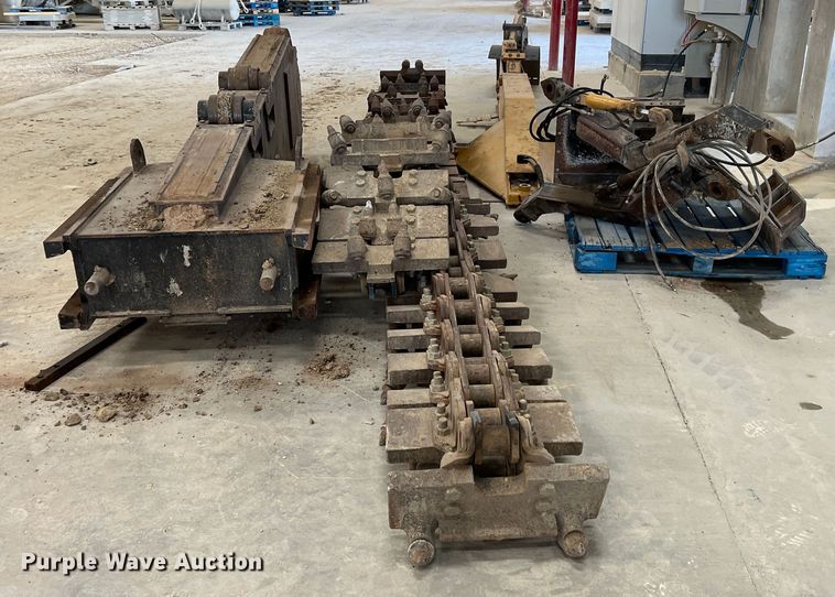 image for item DK7056 Vermeer T755  trencher boom