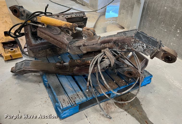 image for item DK7056 Vermeer T755  trencher boom