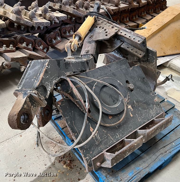 image for item DK7056 Vermeer T755  trencher boom