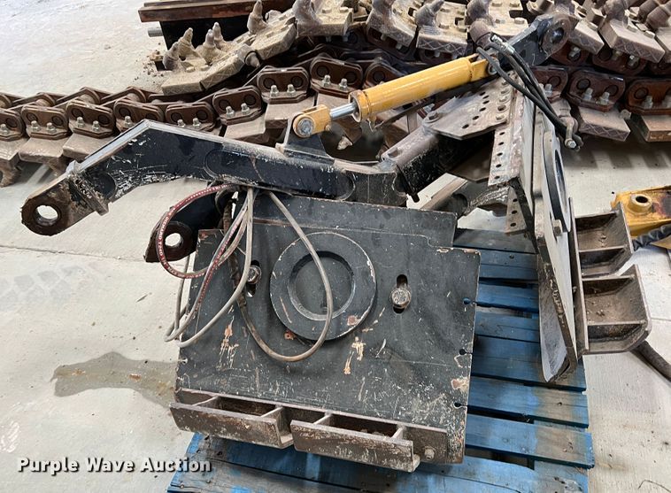 image for item DK7056 Vermeer T755  trencher boom