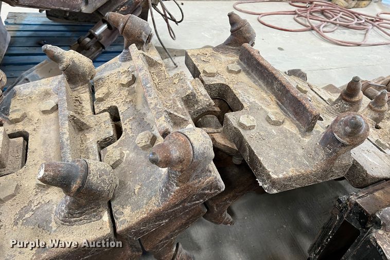 image for item DK7056 Vermeer T755  trencher boom