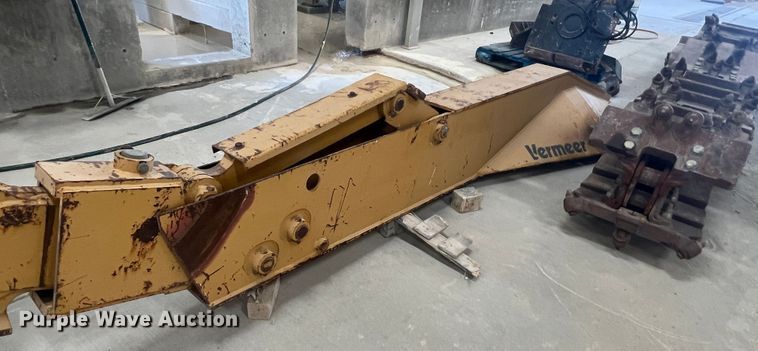 image for item DK7056 Vermeer T755  trencher boom