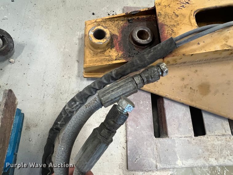 image for item DK7056 Vermeer T755  trencher boom