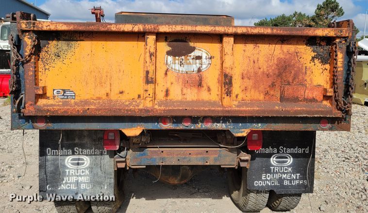 image for item DM2456 1978 Ford F700  dump truck