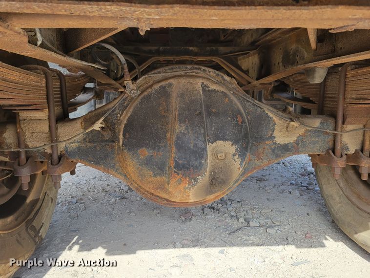 image for item DM2456 1978 Ford F700  dump truck