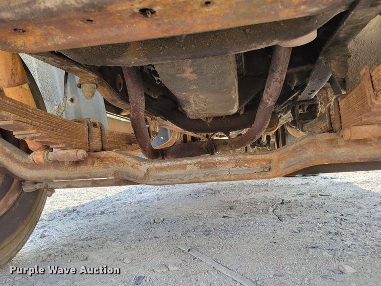 image for item DM2456 1978 Ford F700  dump truck