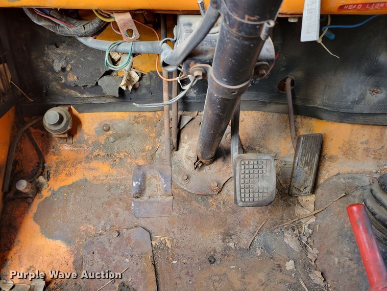 image for item DM2456 1978 Ford F700  dump truck