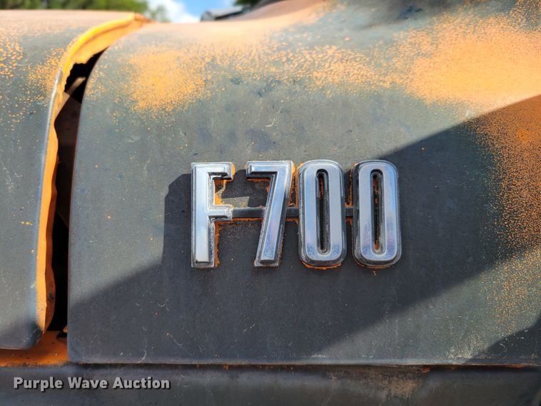 image for item DM2456 1978 Ford F700  dump truck