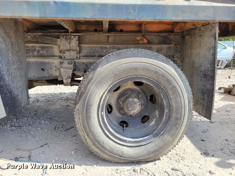 image for item DM2456 1978 Ford F700  dump truck